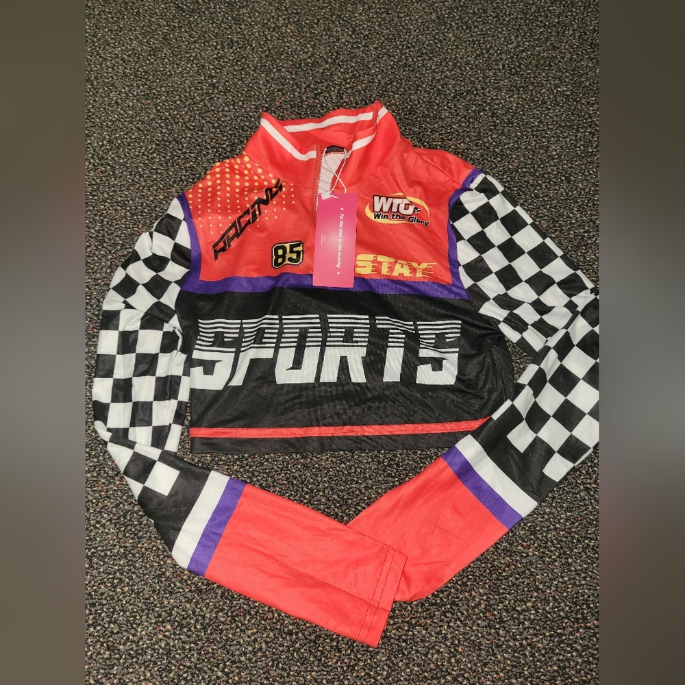 SHEIN Red and Black Sports Top with Checkered Design